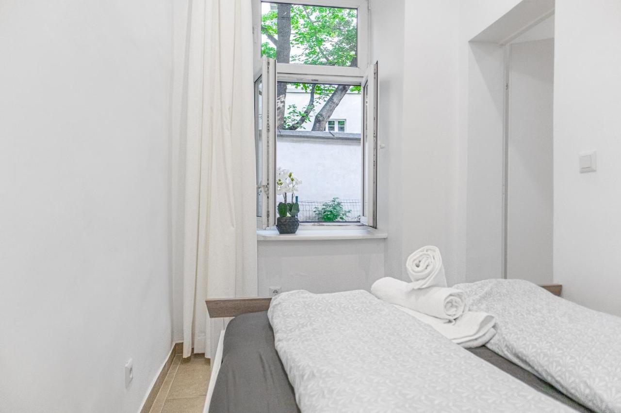 9 Min From City Center - Beautiful Studio Near U1 Reumannplatz Vienne Extérieur photo